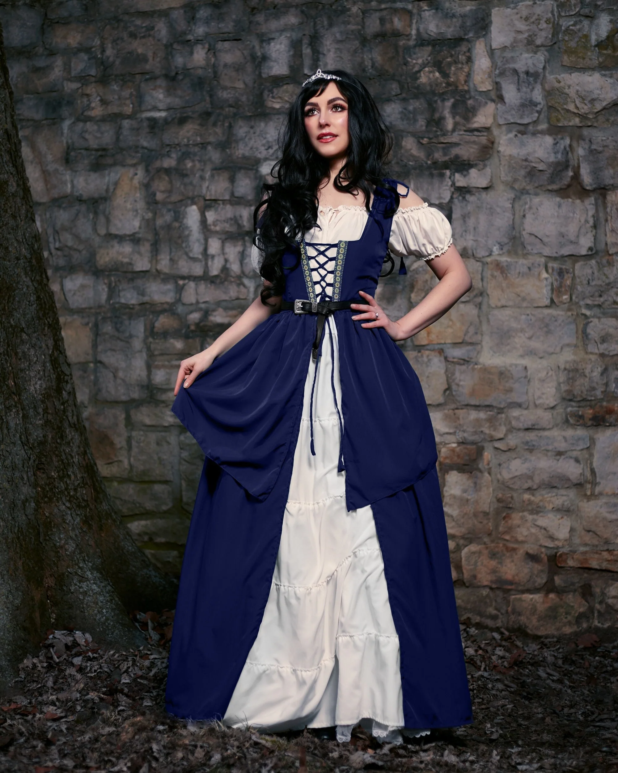Renaissance Faire Layered Full Costume Fitted Lace-up Irish Dress with Capped Sleeve Chemise - Image 3