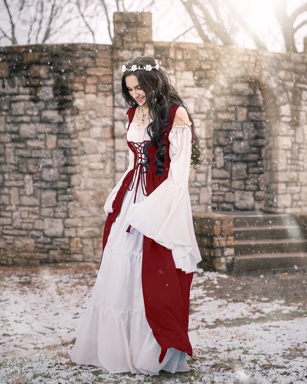 Renaissance Faire 2 piece Full Costume Irish Dress & Long-Sleeved Chemise - Image 39