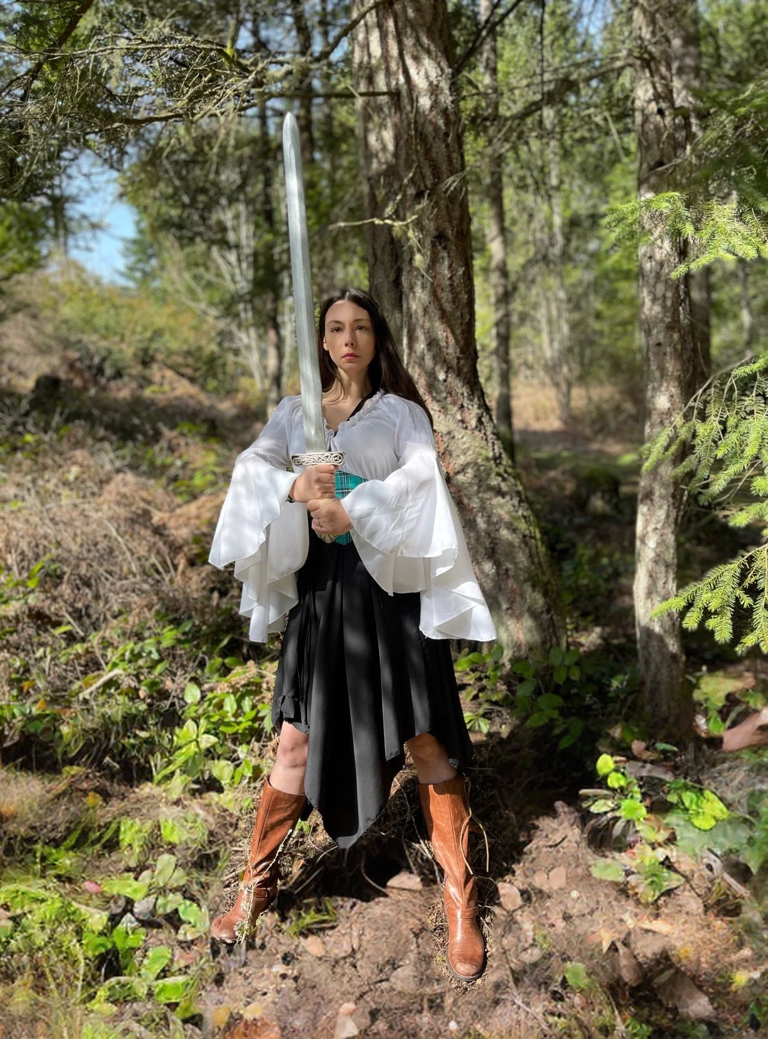 Women’s Warrior Scottish Renaissance Faire Costume 3-Piece Dress includes Cincher Sgàthach “the Shadowy One” Cosplay Reminisce Brand - Image 3