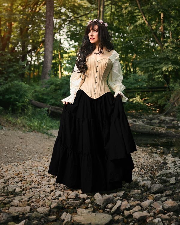 Women’s Renaissance Fair Stays Corset Costume in Black- Ren Faire - Medieval Fantasy Cosplay - 2 Piece Skirt & Corset - The Diana - - Image 2